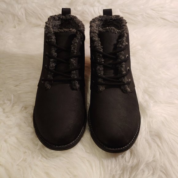 Sonoma Boots - Picture 2 of 7